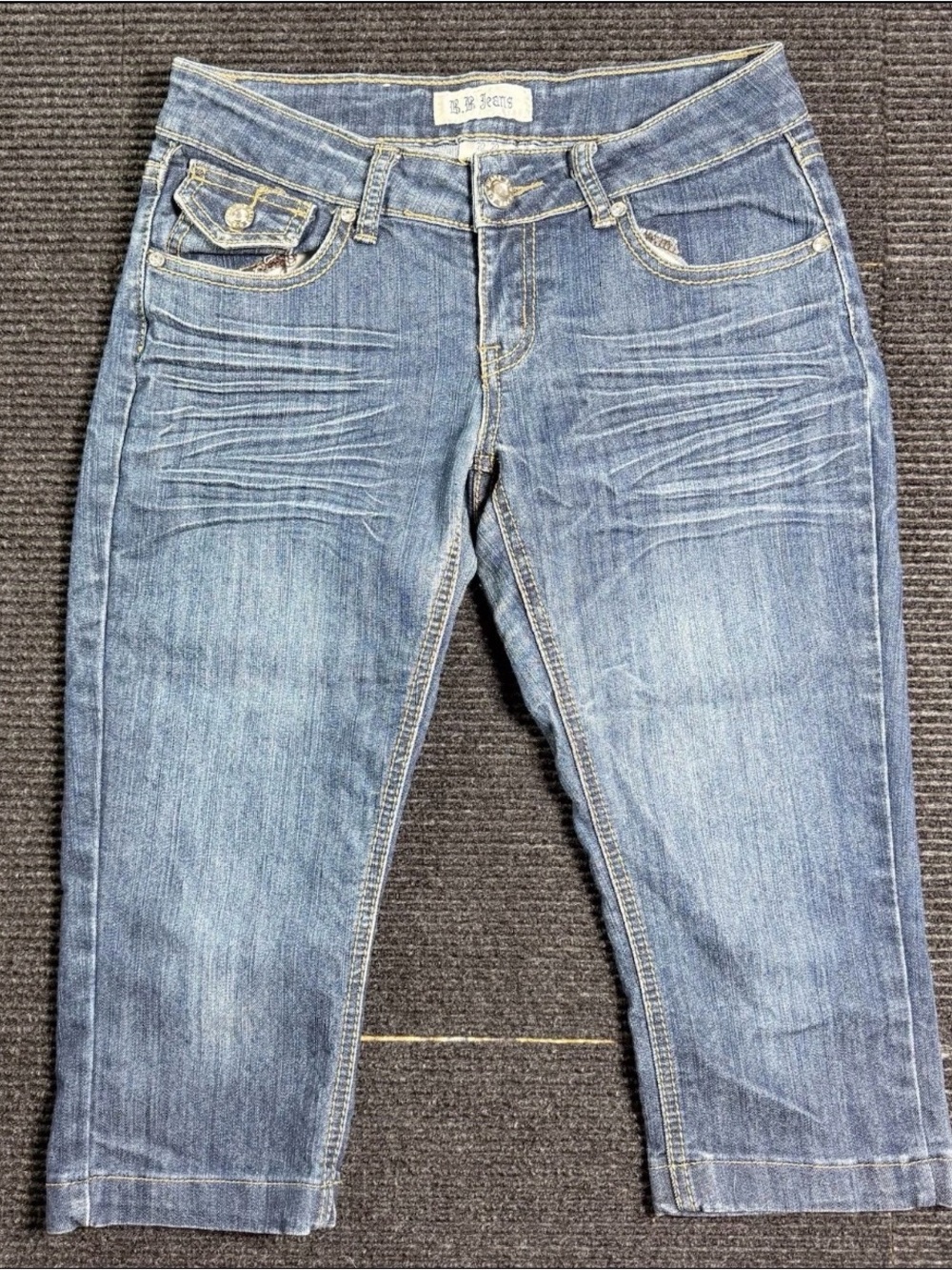 B.B Jeans Juniors 5 Blue Denim Capris Embroidered Low Rise Cotton Blend